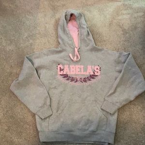 Gray and pink Cabelas sweatshirt